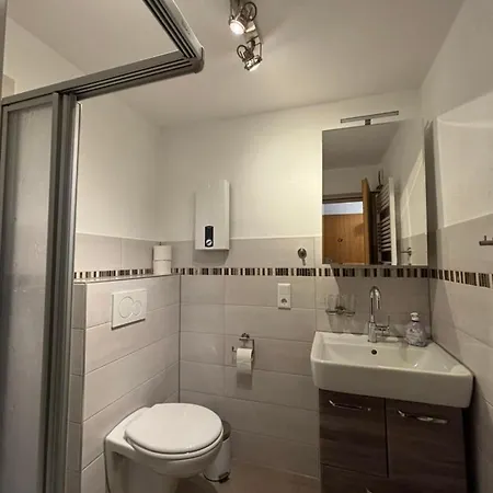 Genuit شقة فيلنغن